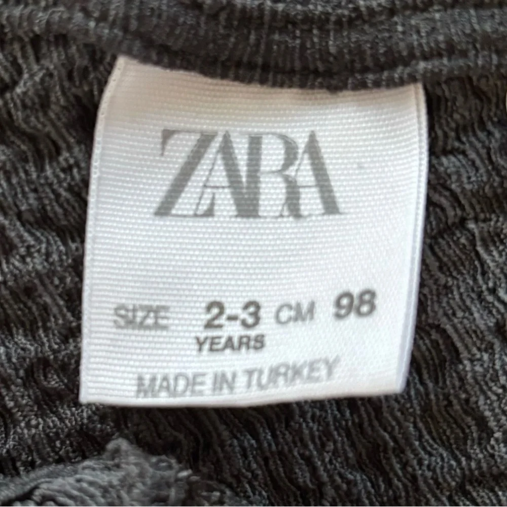 ZARA Girls Textured Jumpsuit/ Overalls with Ruffles